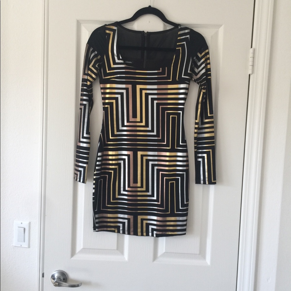 Bebe dress